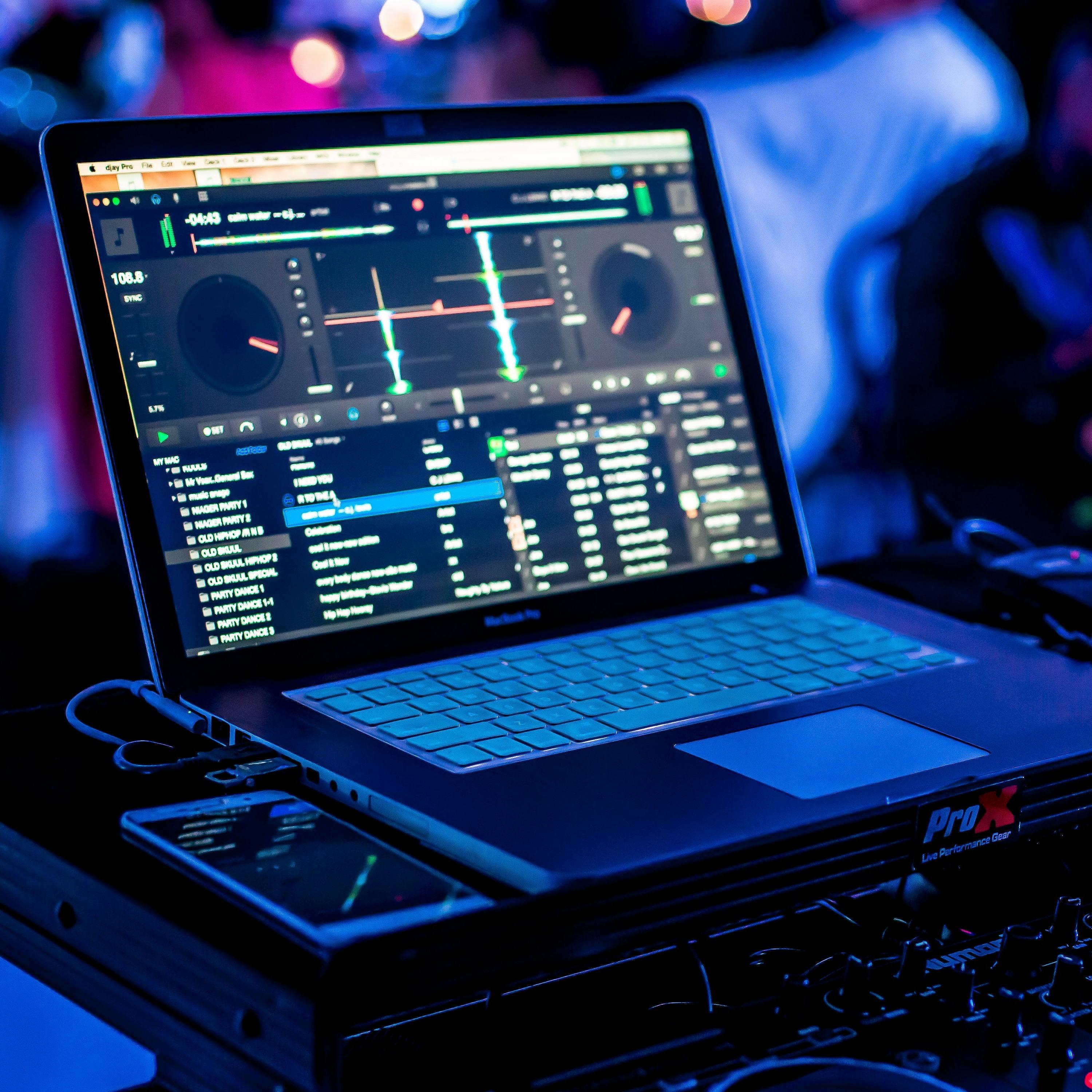 Saudi DJ Controller for Corporate Events